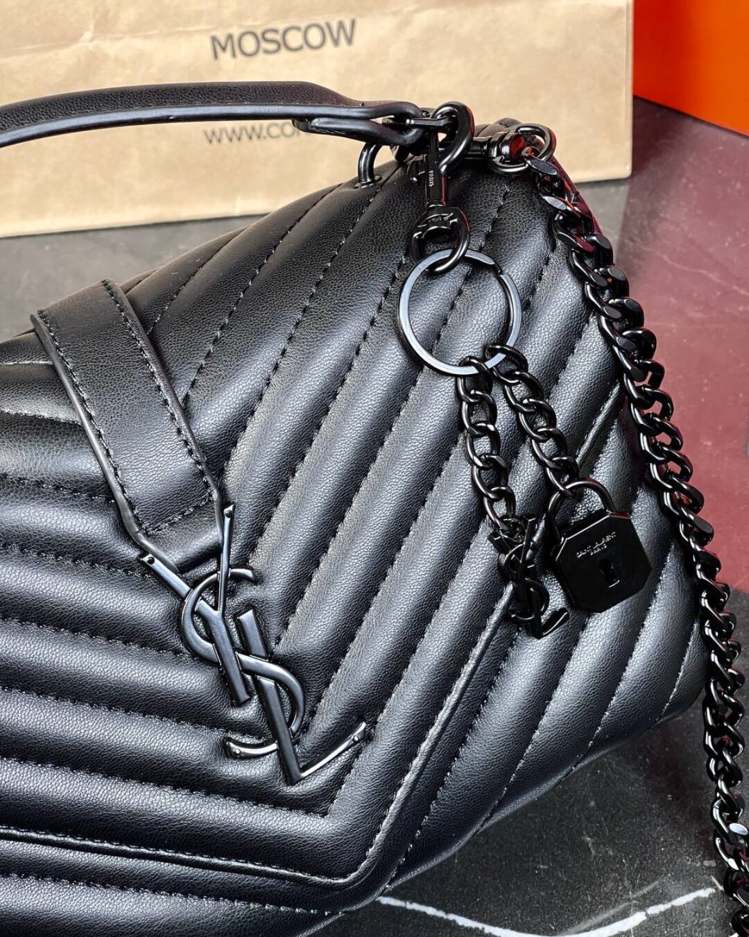 Сумка Saint Laurent — изображение 2