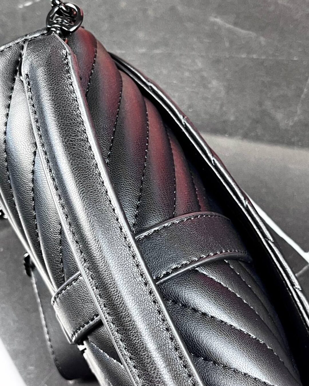 Сумка Saint Laurent — изображение 4