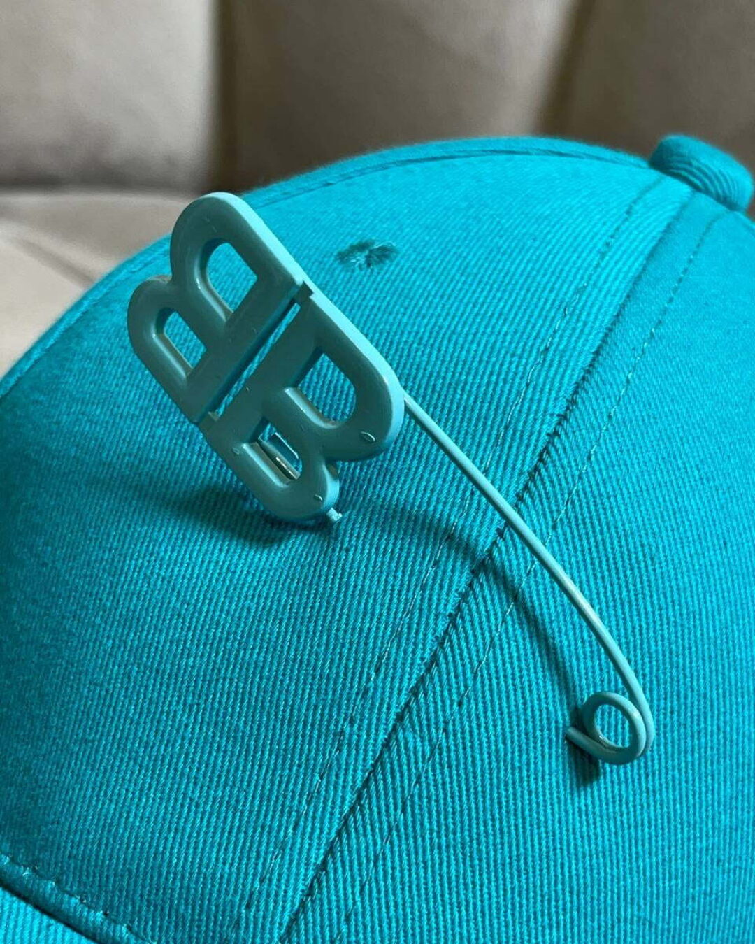 Кепка Balenciaga — изображение 3