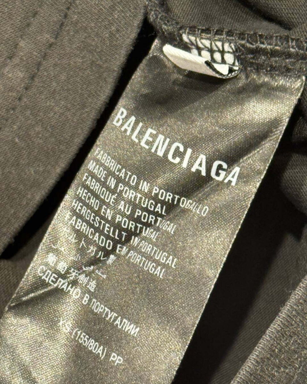 Футболка Balenciaga — изображение 9