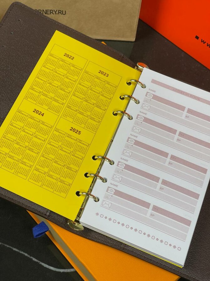 Ежедневник Louis Vuitton — изображение 6