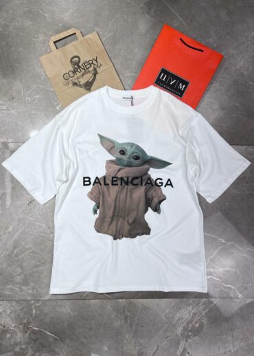 Футболка Balenciaga