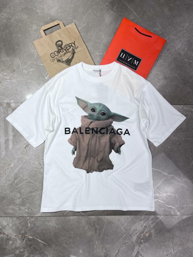 Футболка Balenciaga