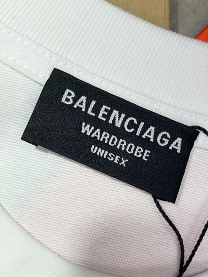 Футболка Balenciaga — изображение 4
