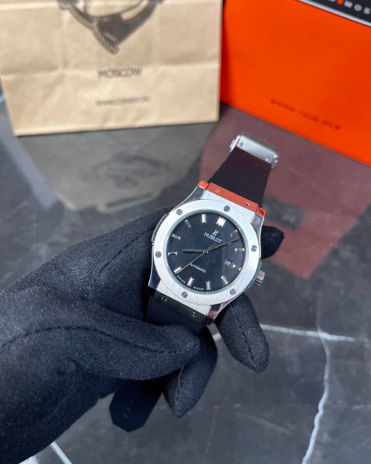 Часы Hublot Classic Fusion Titanium — фото 1