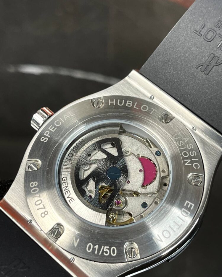 Часы Hublot Classic Fusion Titanium — фото 2