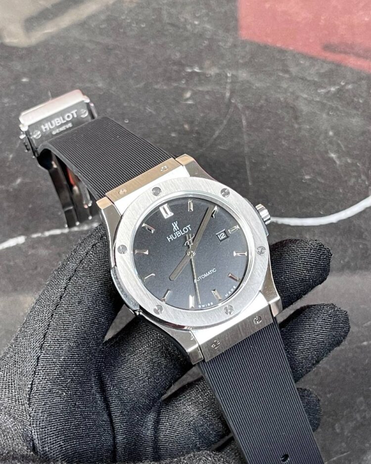 Часы Hublot Classic Fusion Titanium — фото 5