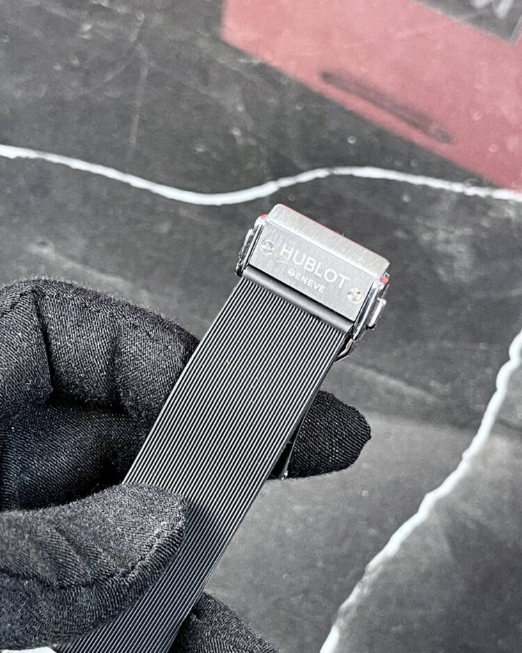 Часы Hublot Classic Fusion Titanium — фото 7