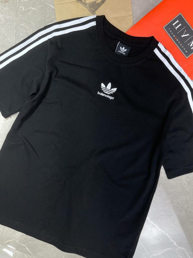 Футболка Balenciaga x Adidas — изображение 7