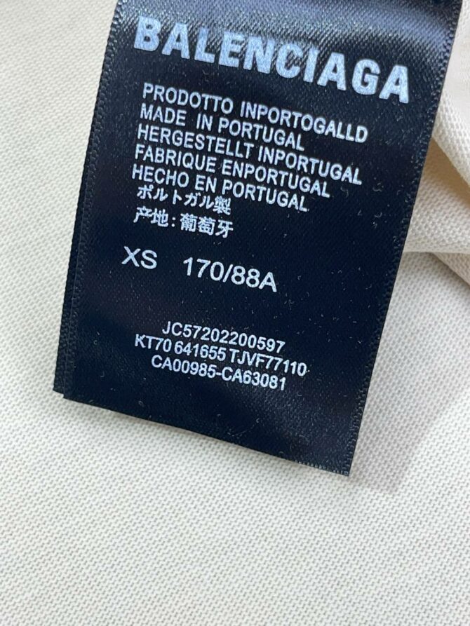 Футболка Balenciaga — изображение 10