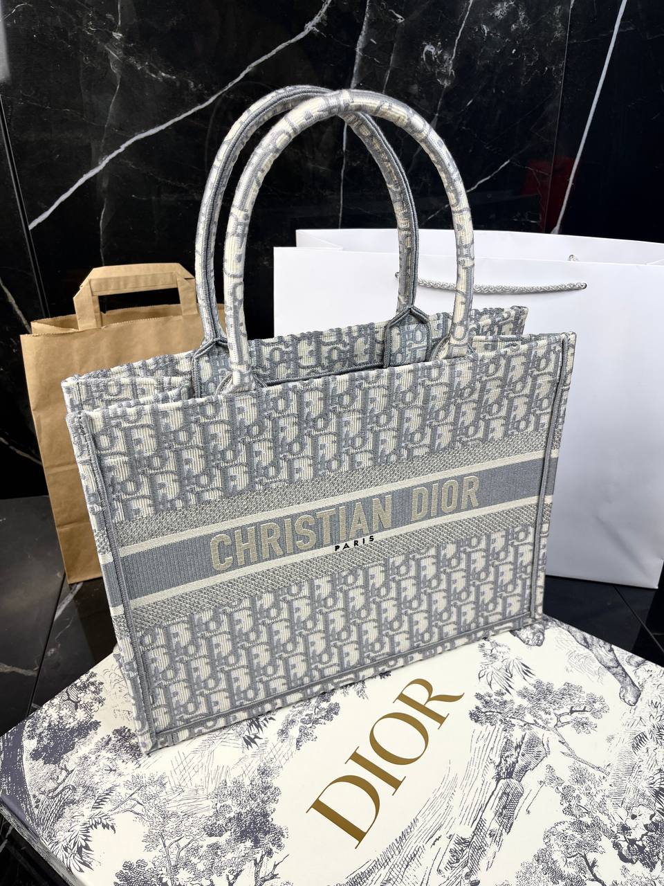 Сумка Dior Book Tote