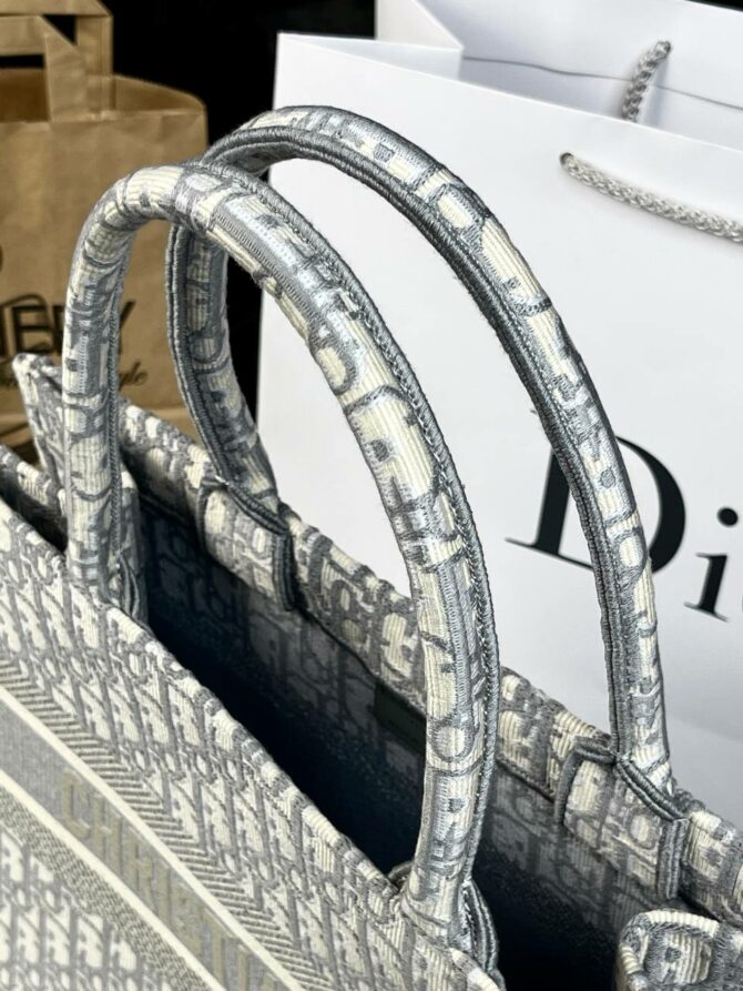Сумка Dior Book Tote — изображение 3