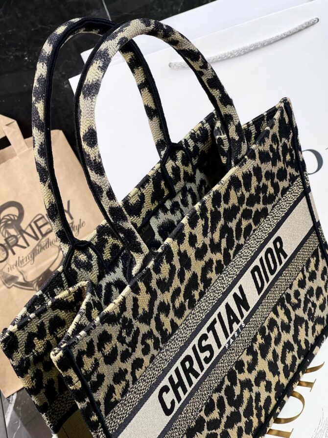 Сумка Dior Book Tote — изображение 7