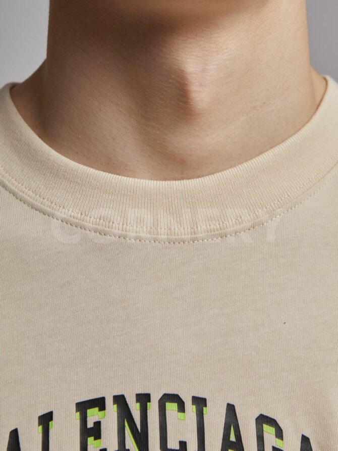 Футболка Balenciaga — изображение 4