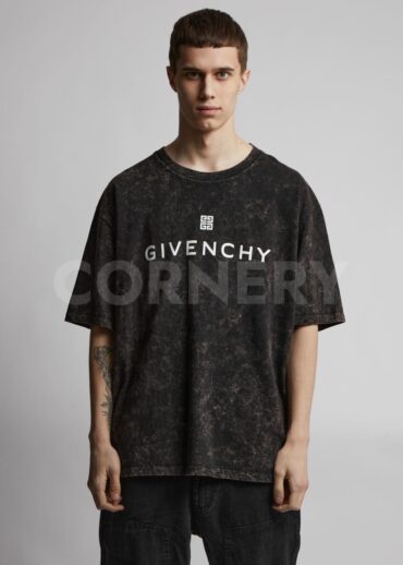 Футболка Givenchy