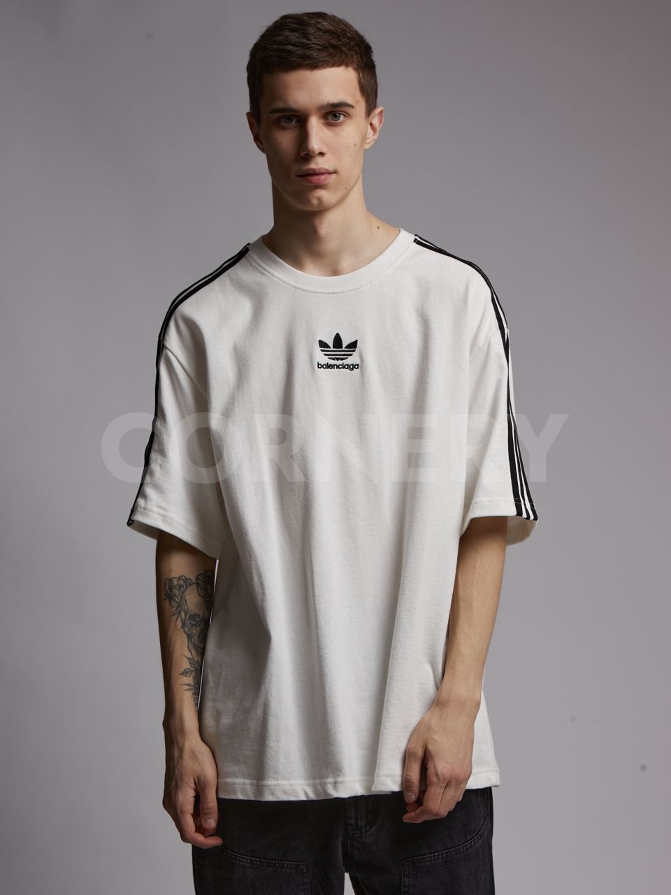 Футболка Balenciaga x Adidas — фото 1