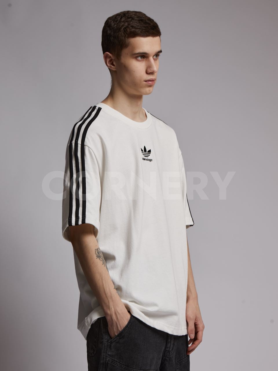 Футболка Balenciaga x Adidas — фото 3