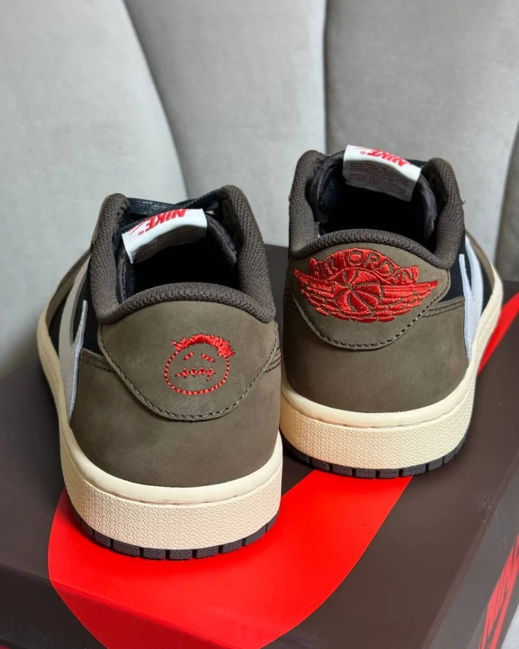Кеды Travis Scott x Air Jordan 1 Low Mocha S — фото 8
