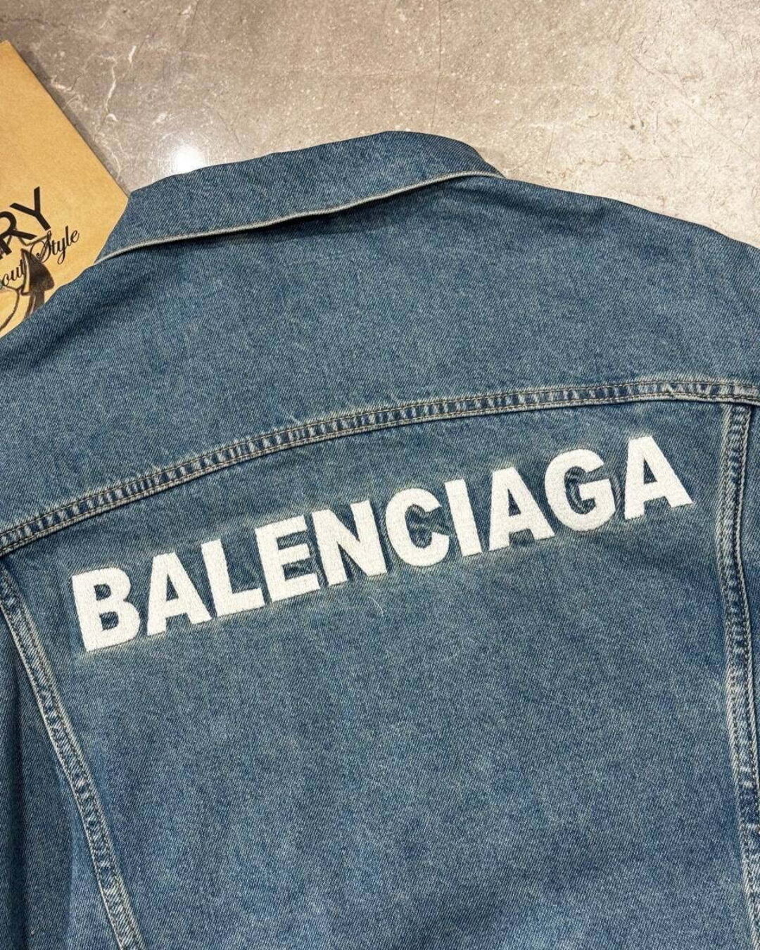 Джинсовка Balenciaga — изображение 10