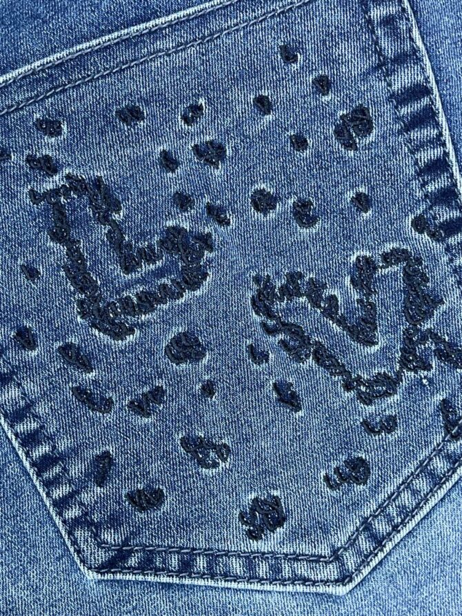 Джинсы Louis Vuitton — изображение 4