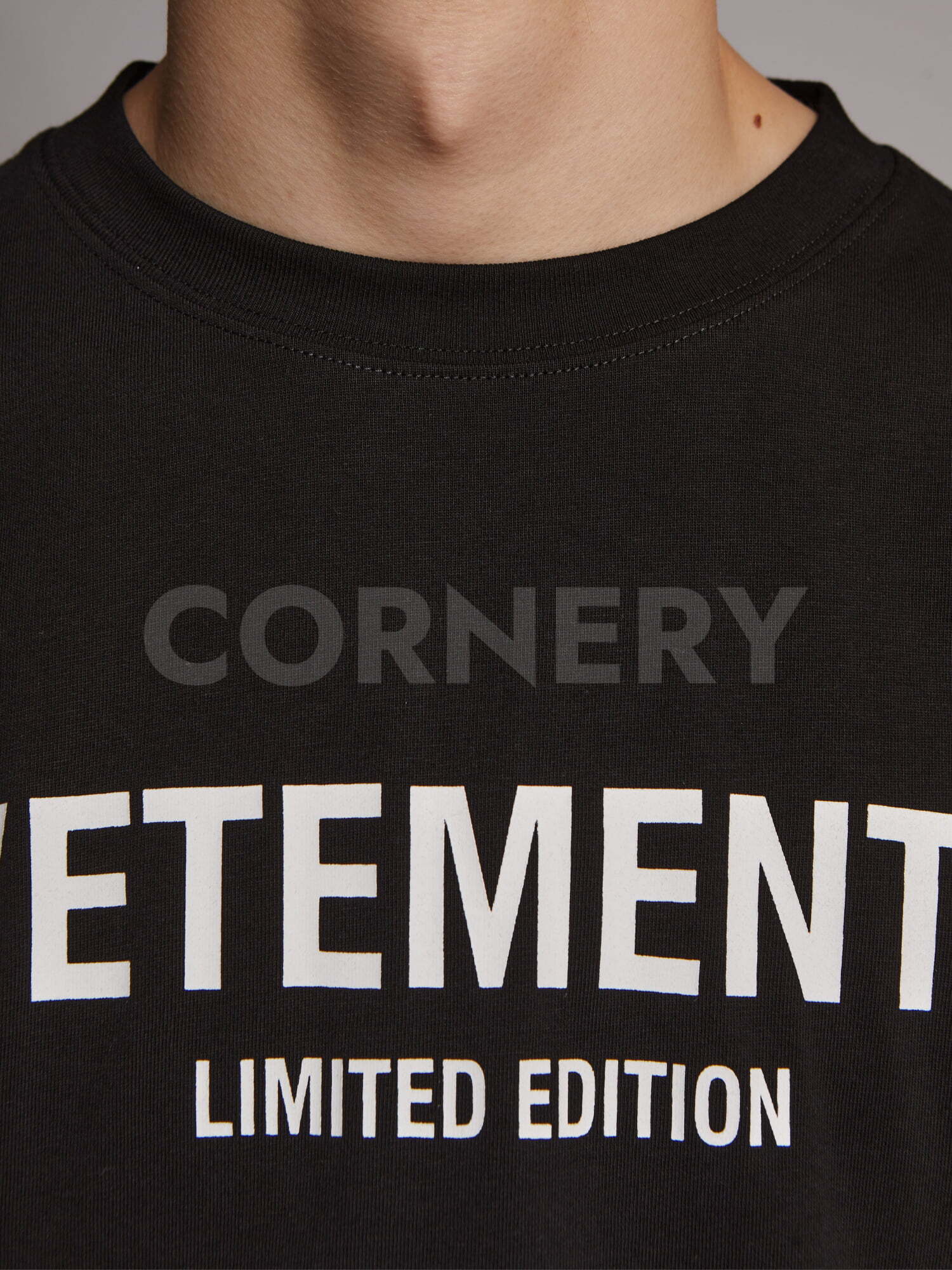 Футболка Vetements Logo — фото 9