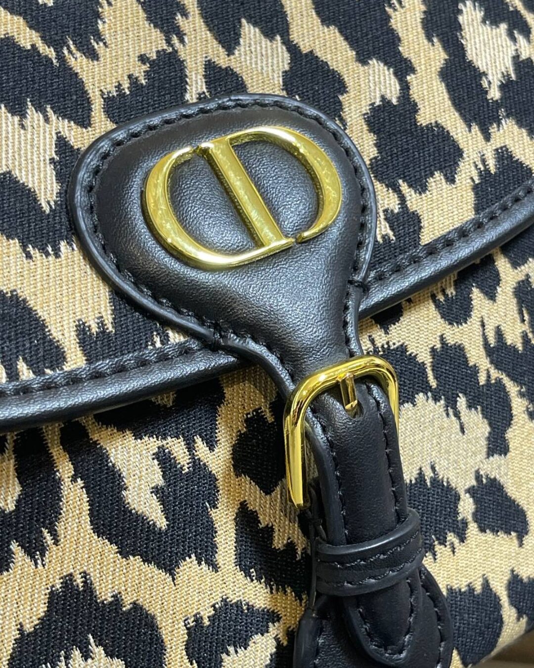 Сумка Dior Bobby — изображение 3