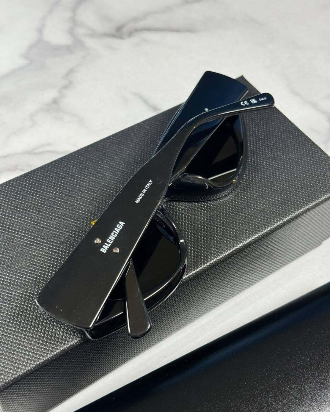 Очки Balenciaga — изображение 7