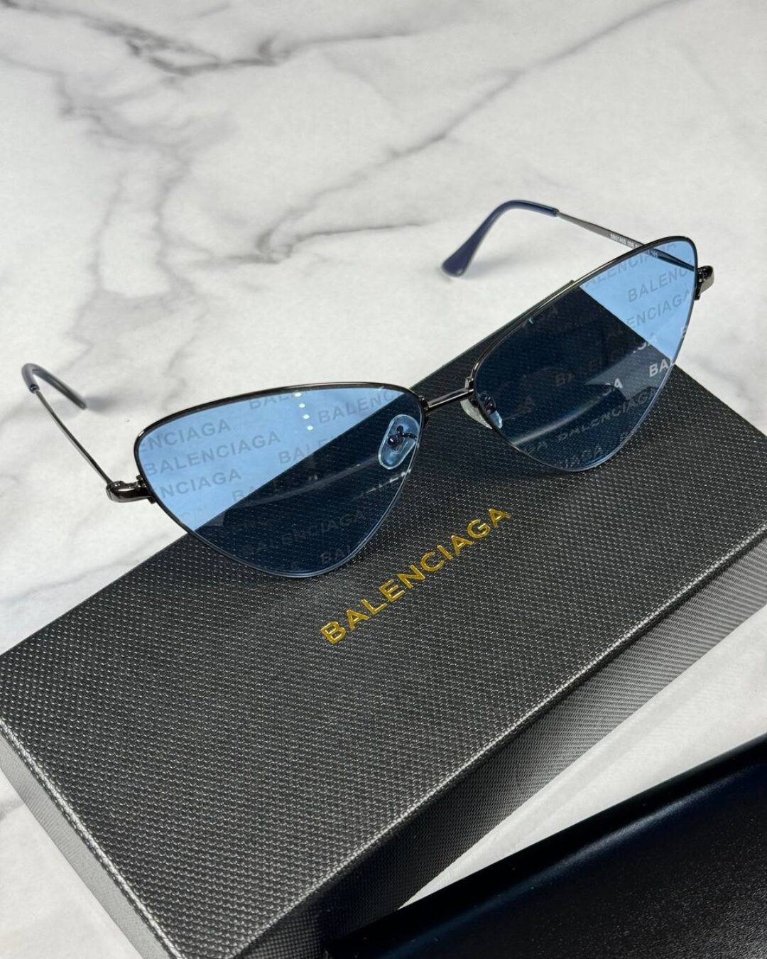 Очки Balenciaga