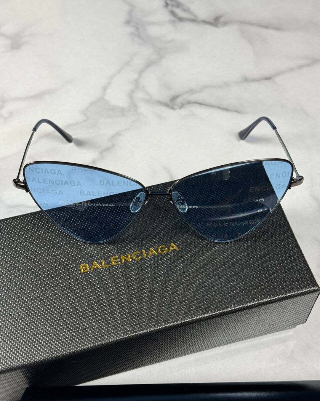 Очки Balenciaga — изображение 3