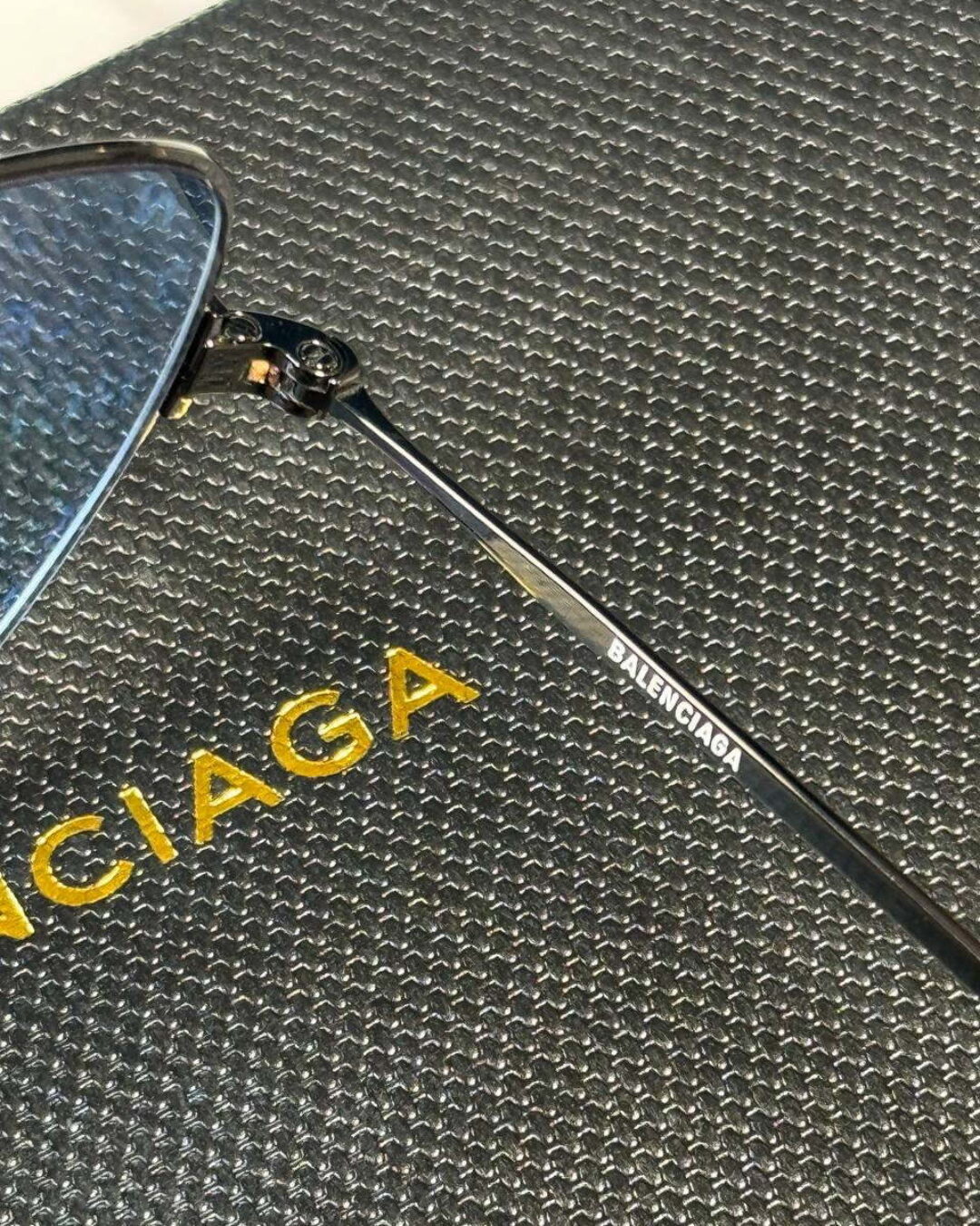 Очки Balenciaga — изображение 4