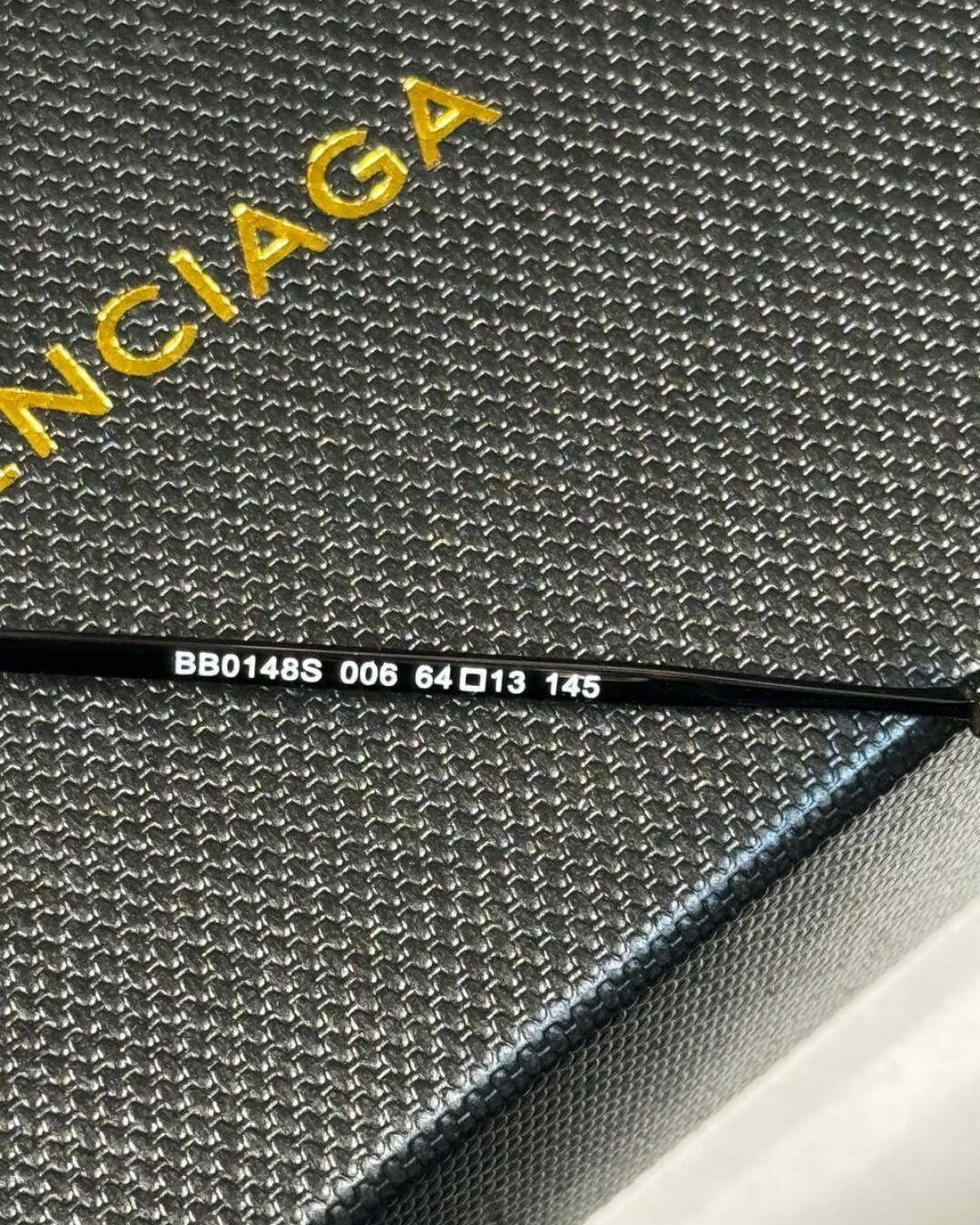 Очки Balenciaga — изображение 8