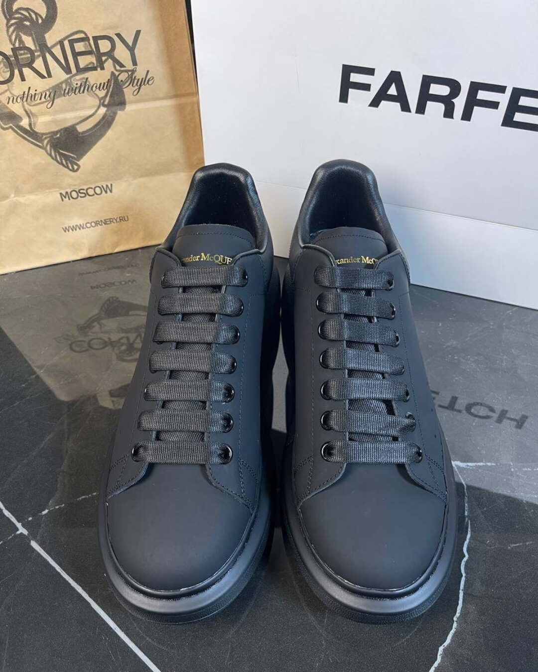 Кеды Alexander McQueen — изображение 2