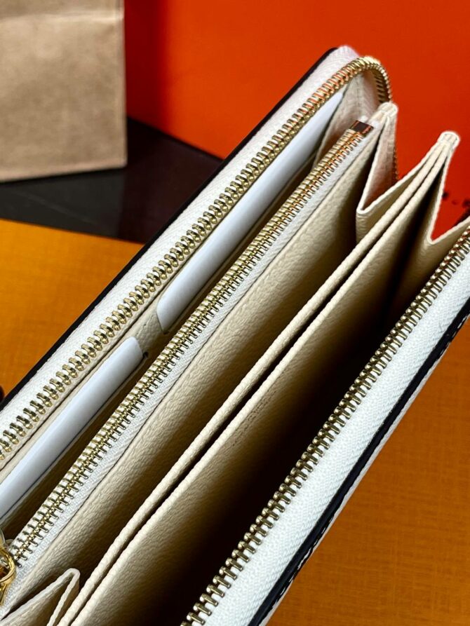 Портмоне Louis Vuitton — изображение 9