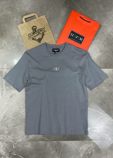 Футболка Balenciaga