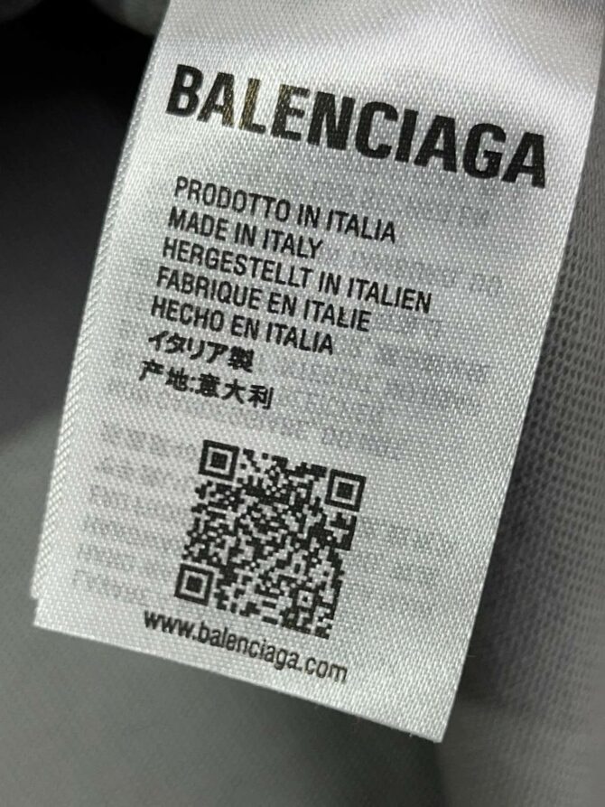 Футболка Balenciaga — изображение 7