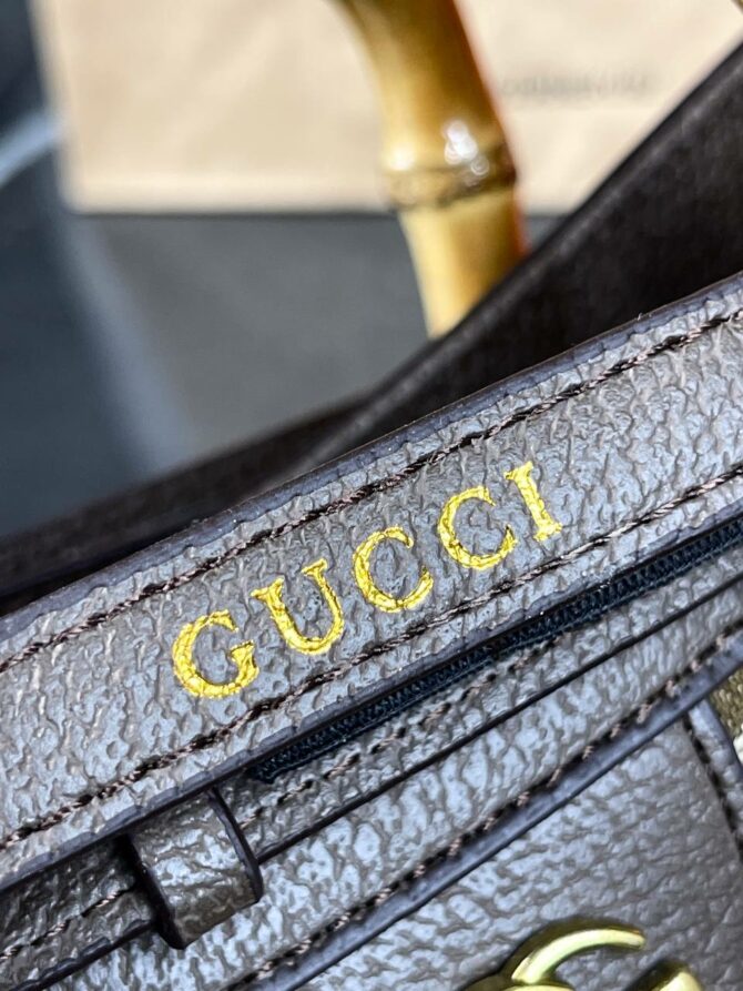 Сумка Gucci Diana Jumbo — изображение 6