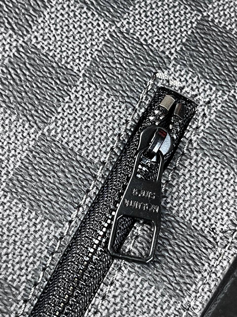Сумка Louis Vuitton — фото 6