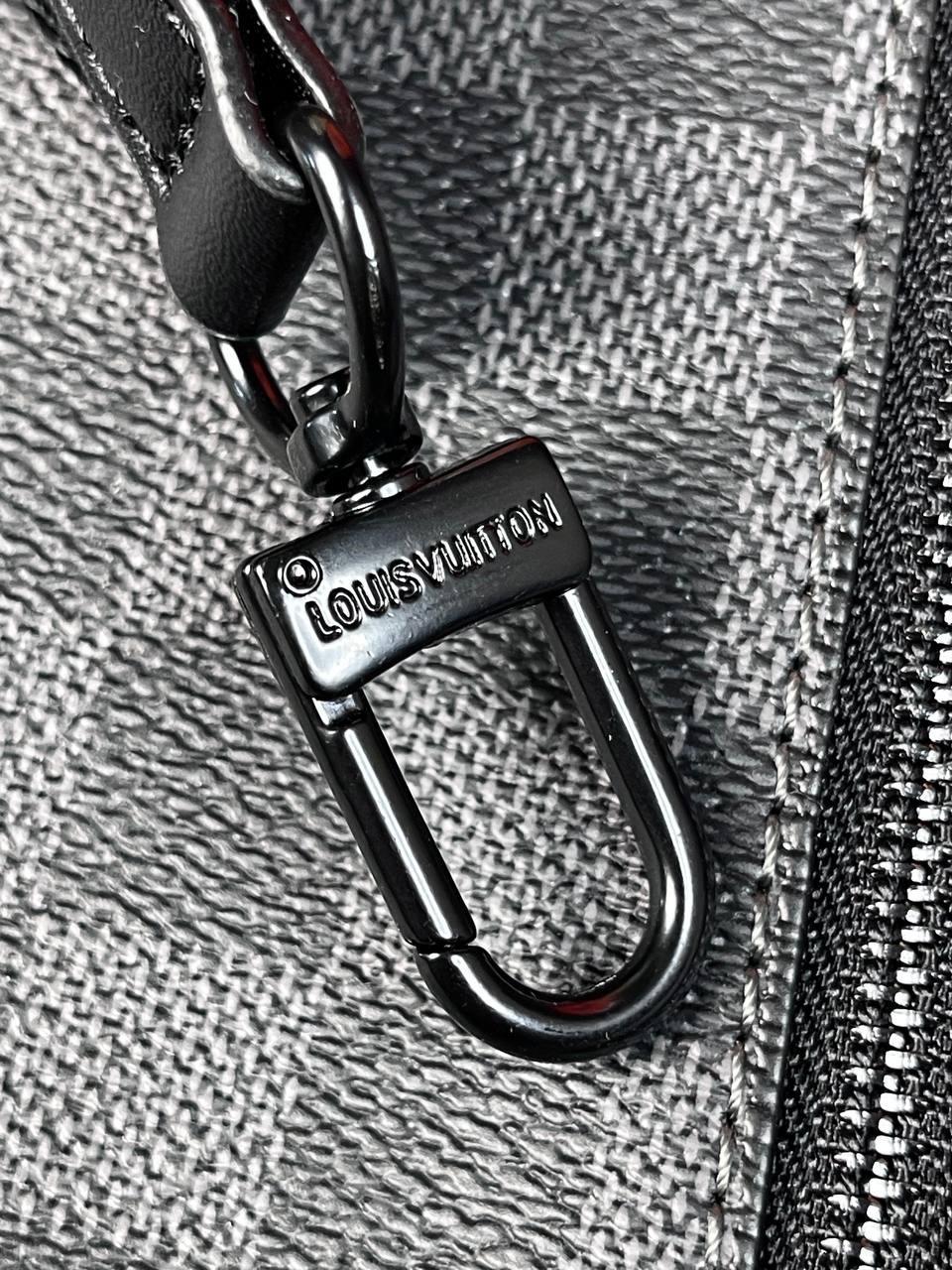 Сумка Louis Vuitton — фото 9