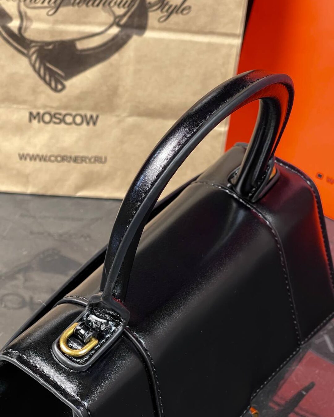 Сумка Balenciaga Hourglass S — изображение 6