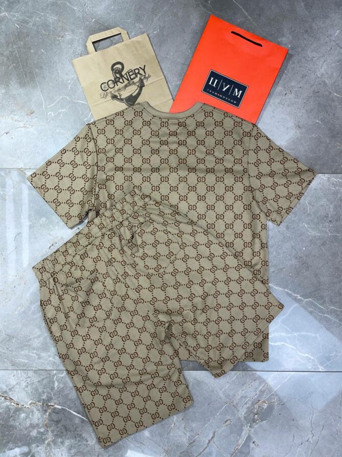 Костюм Gucci — изображение 2