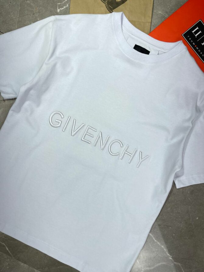 Футболка Givenchy — изображение 3