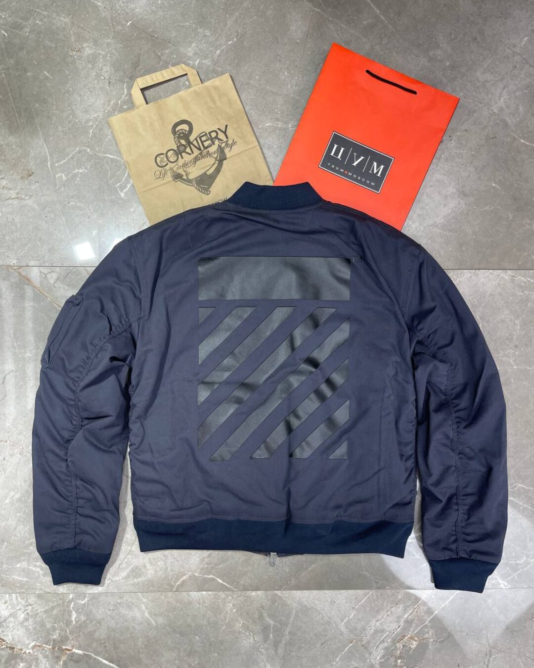 Бомбер Off White — изображение 10