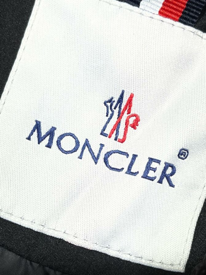 Ветровка Moncler — изображение 7