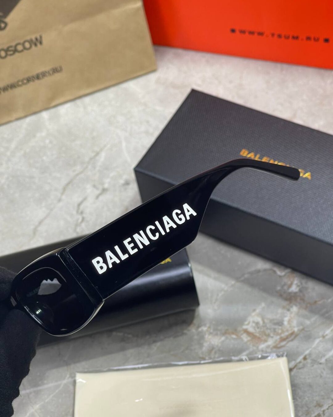 Очки Balenciaga — изображение 8