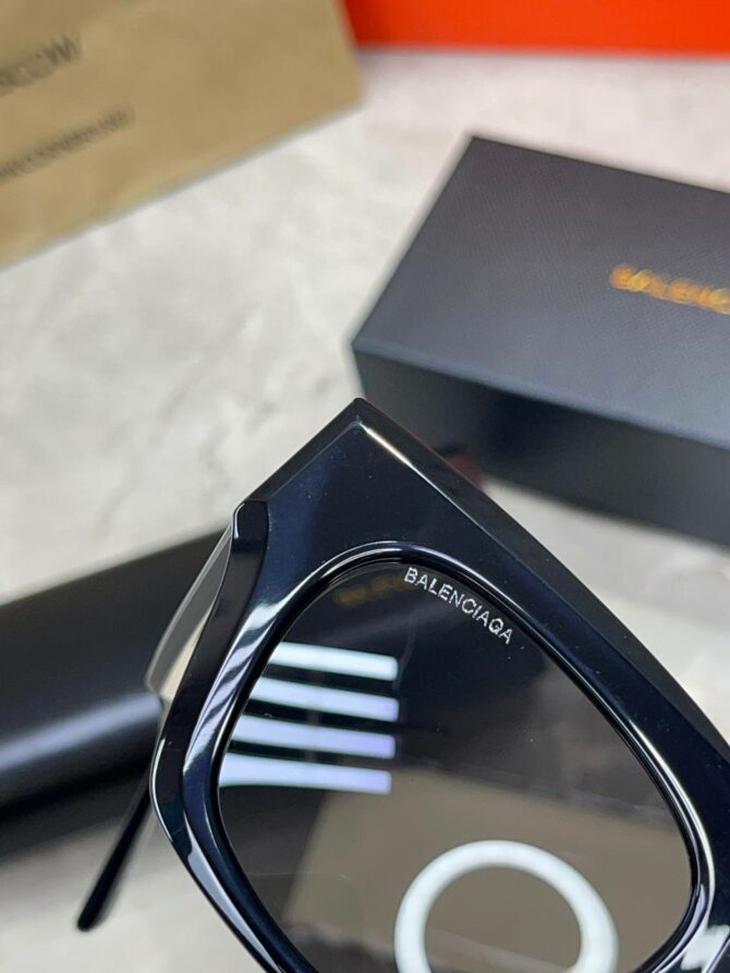 Очки Balenciaga — изображение 6