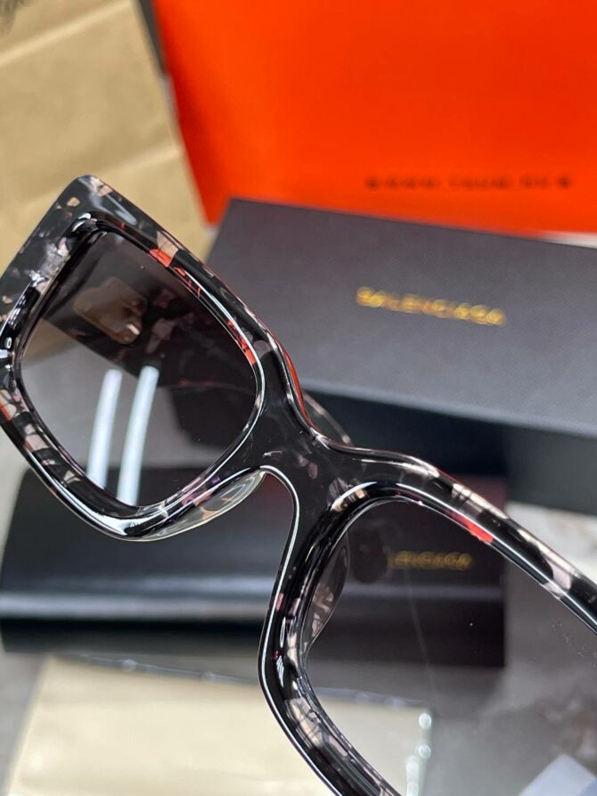 Очки Balenciaga — изображение 9