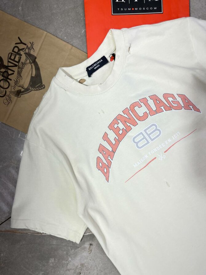 Футболка Balenciaga — изображение 2