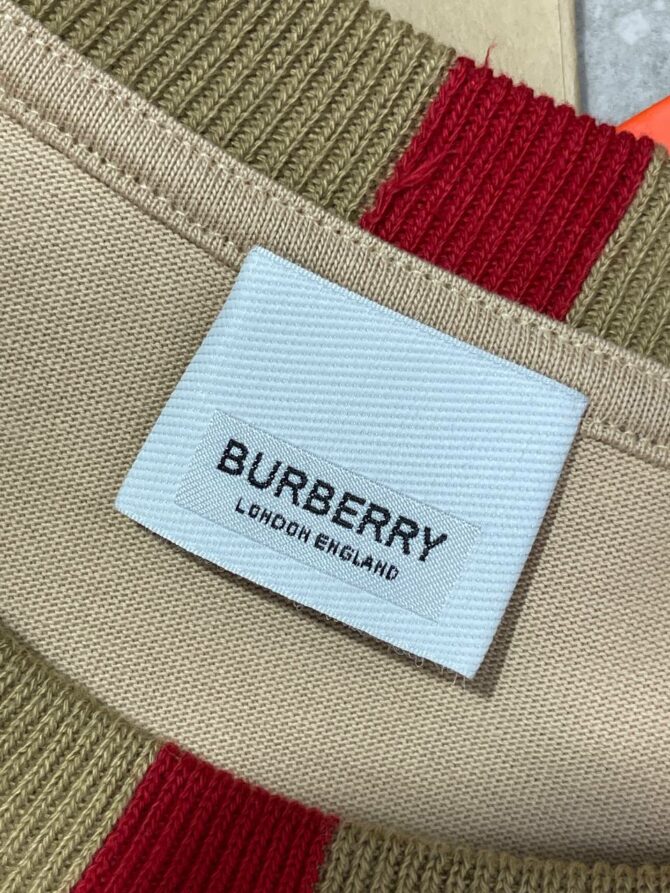 Футболка Burberry — изображение 8