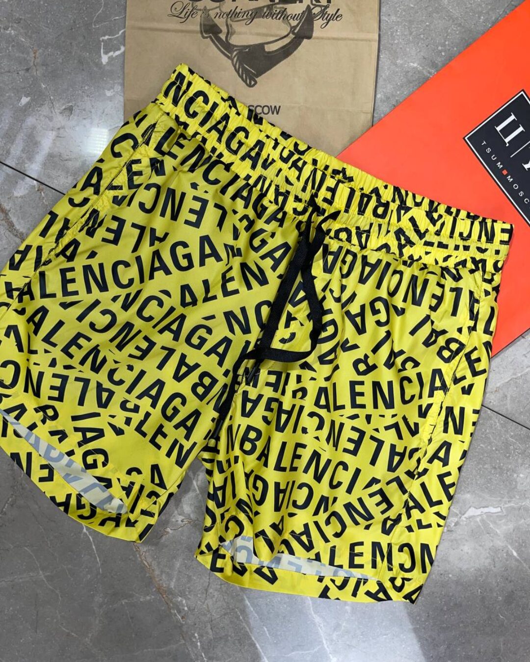 Шорты Balenciaga — изображение 4