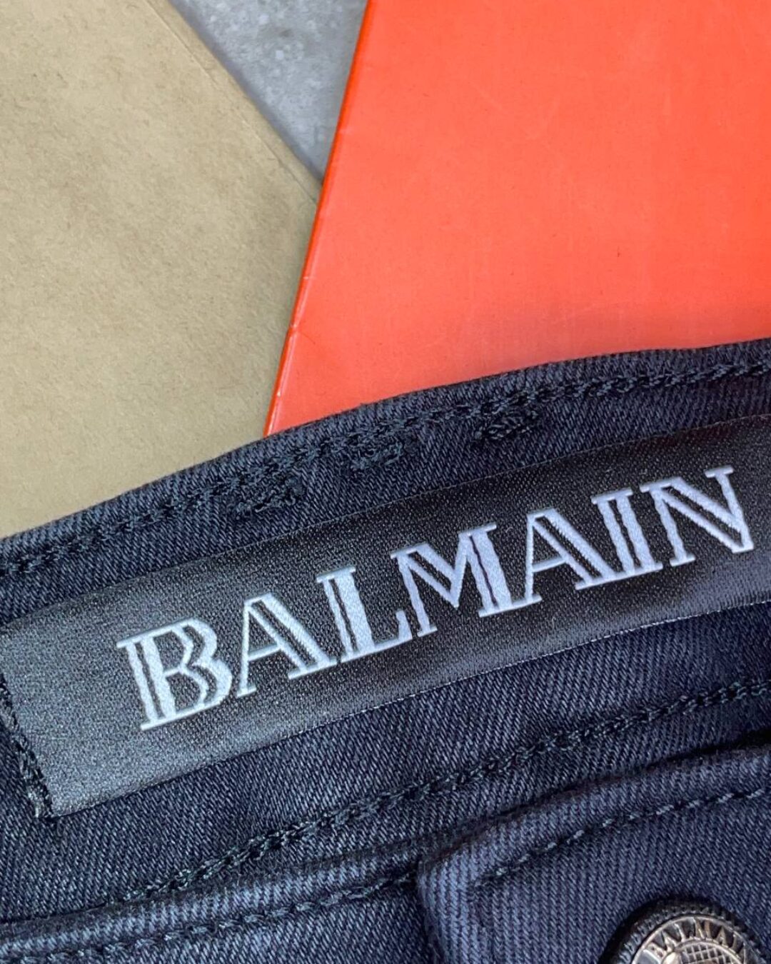 Джинсы Balmain — изображение 9